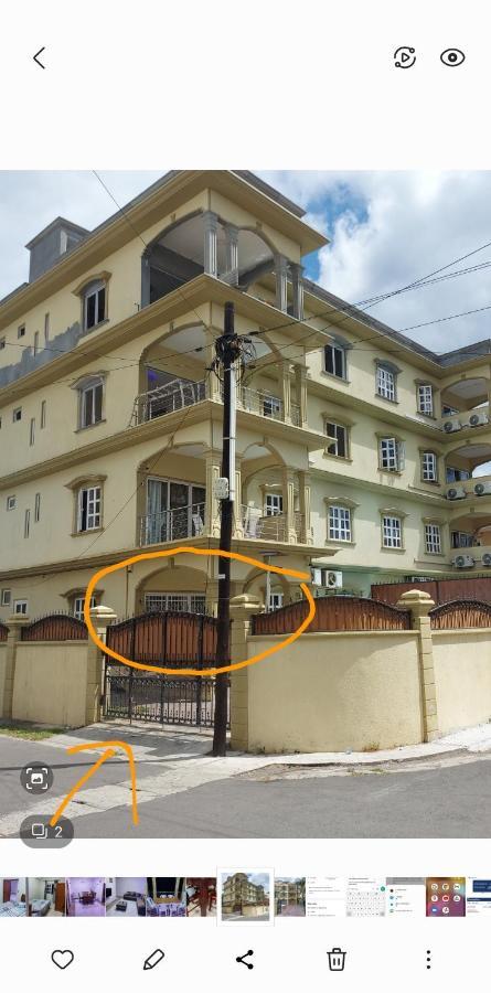 Rs Villas - Three Bedrooms Share Apartment With Private Room And Free Wifi And 100Mts To The Beach And Ac And 100Mts To Bus Stop And Pool Flic en Flac Exterior foto